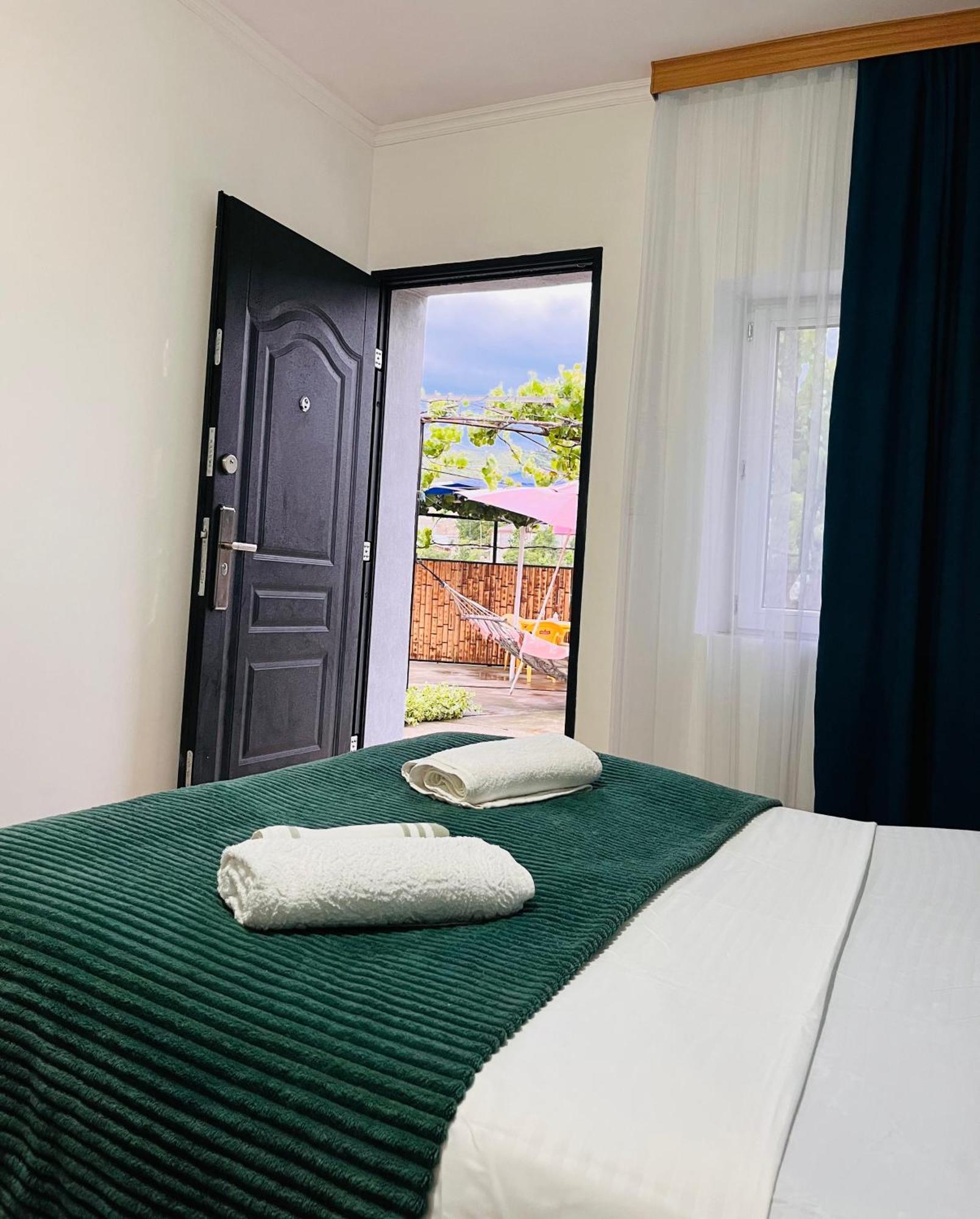 Hotel Sunny أخالتسيخه المظهر الخارجي الصورة